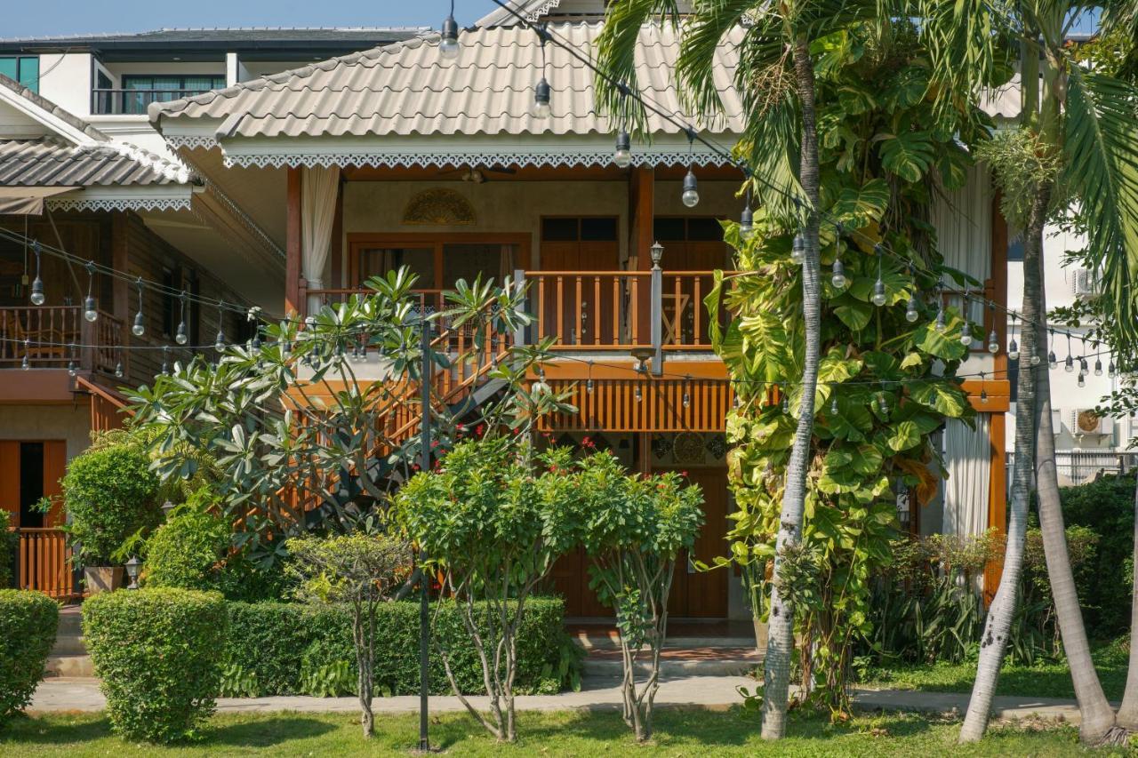 Buri Gallery House Chiang Mai Exterior photo