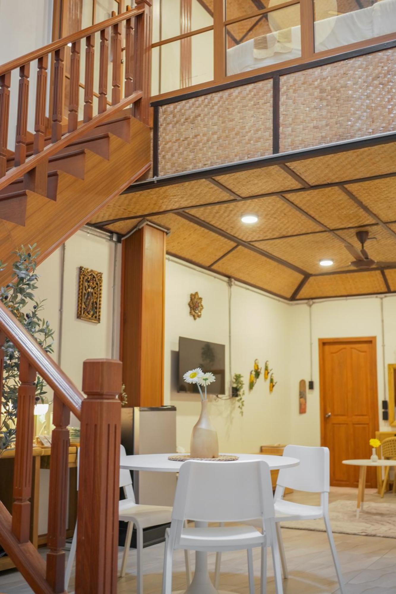 Buri Gallery House Chiang Mai Exterior photo