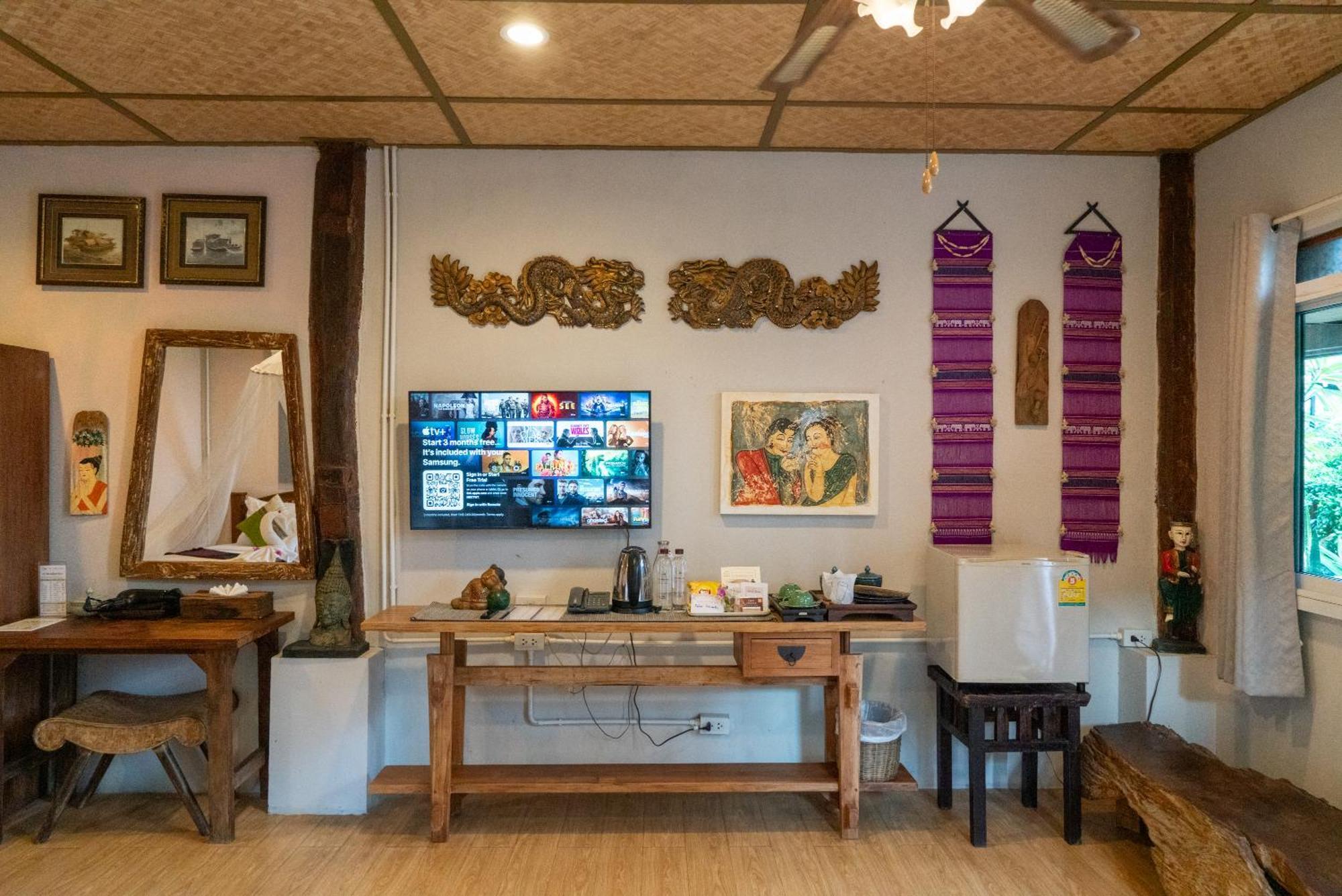 Buri Gallery House Chiang Mai Exterior photo